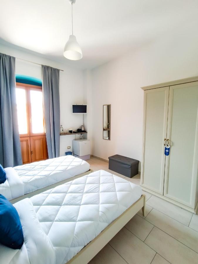 La Residenza B&B Giba Экстерьер фото