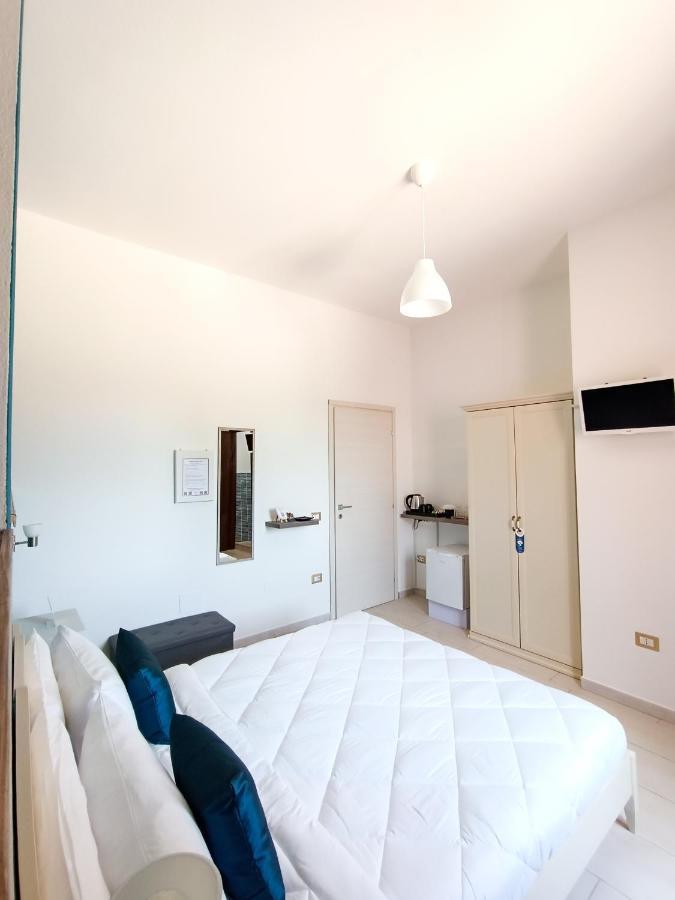 La Residenza B&B Giba Экстерьер фото