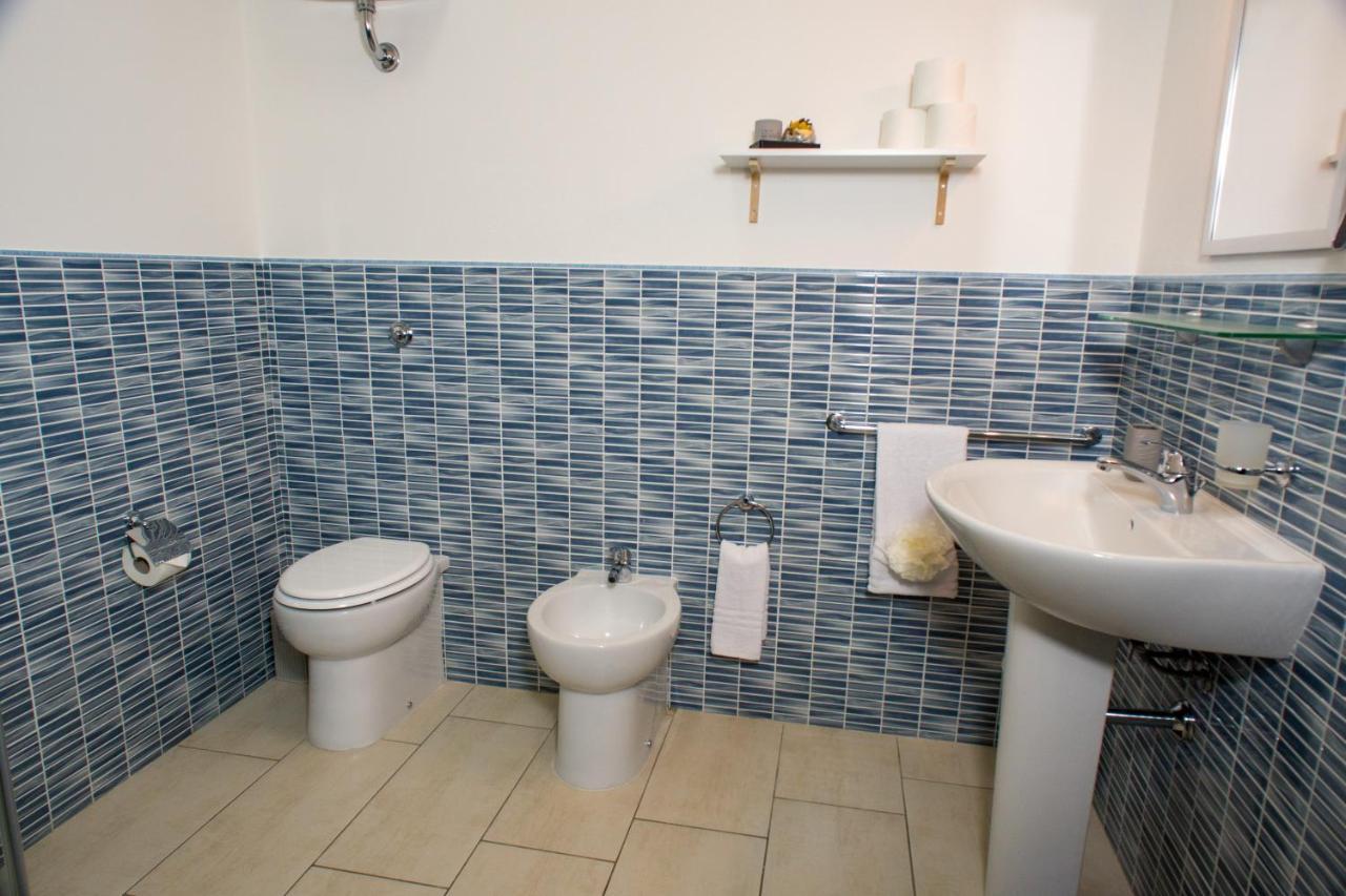 La Residenza B&B Giba Экстерьер фото